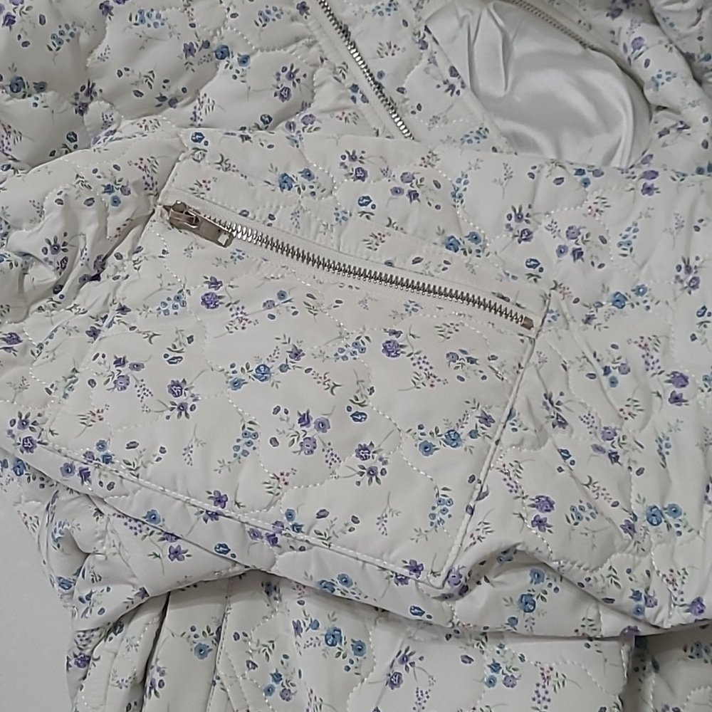 Mable Quilted Floral Oversized Bomber Jacket size Large - Picture 9 of 13